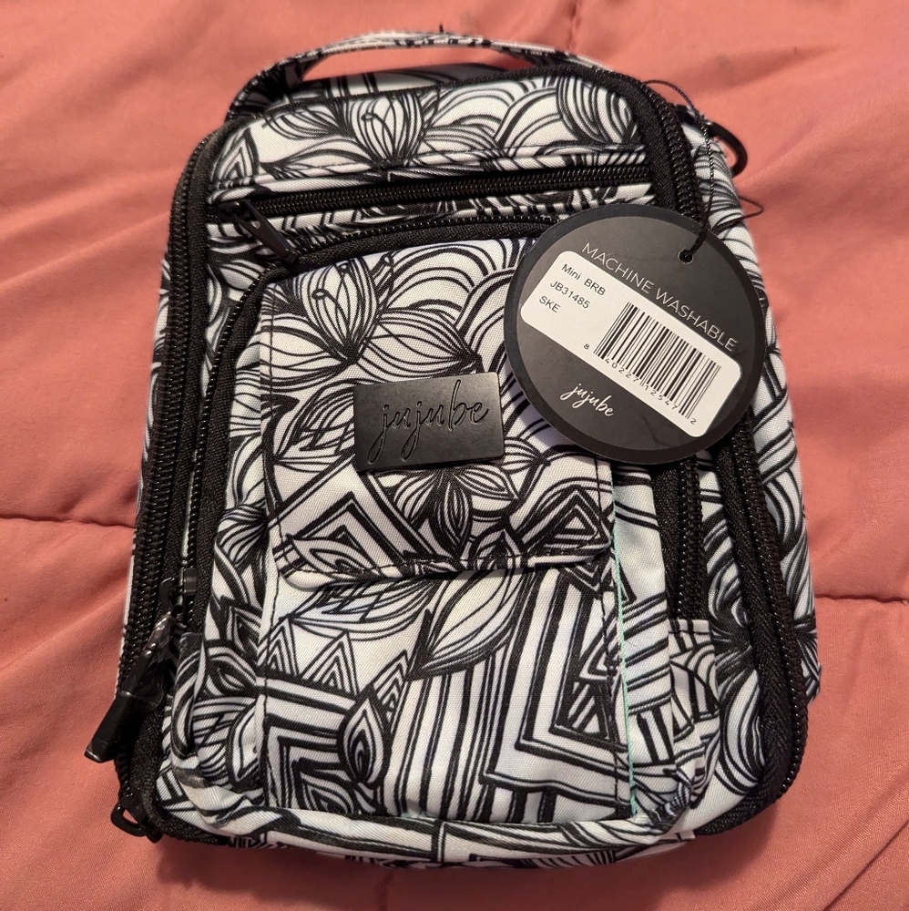 Jujube Crossbody